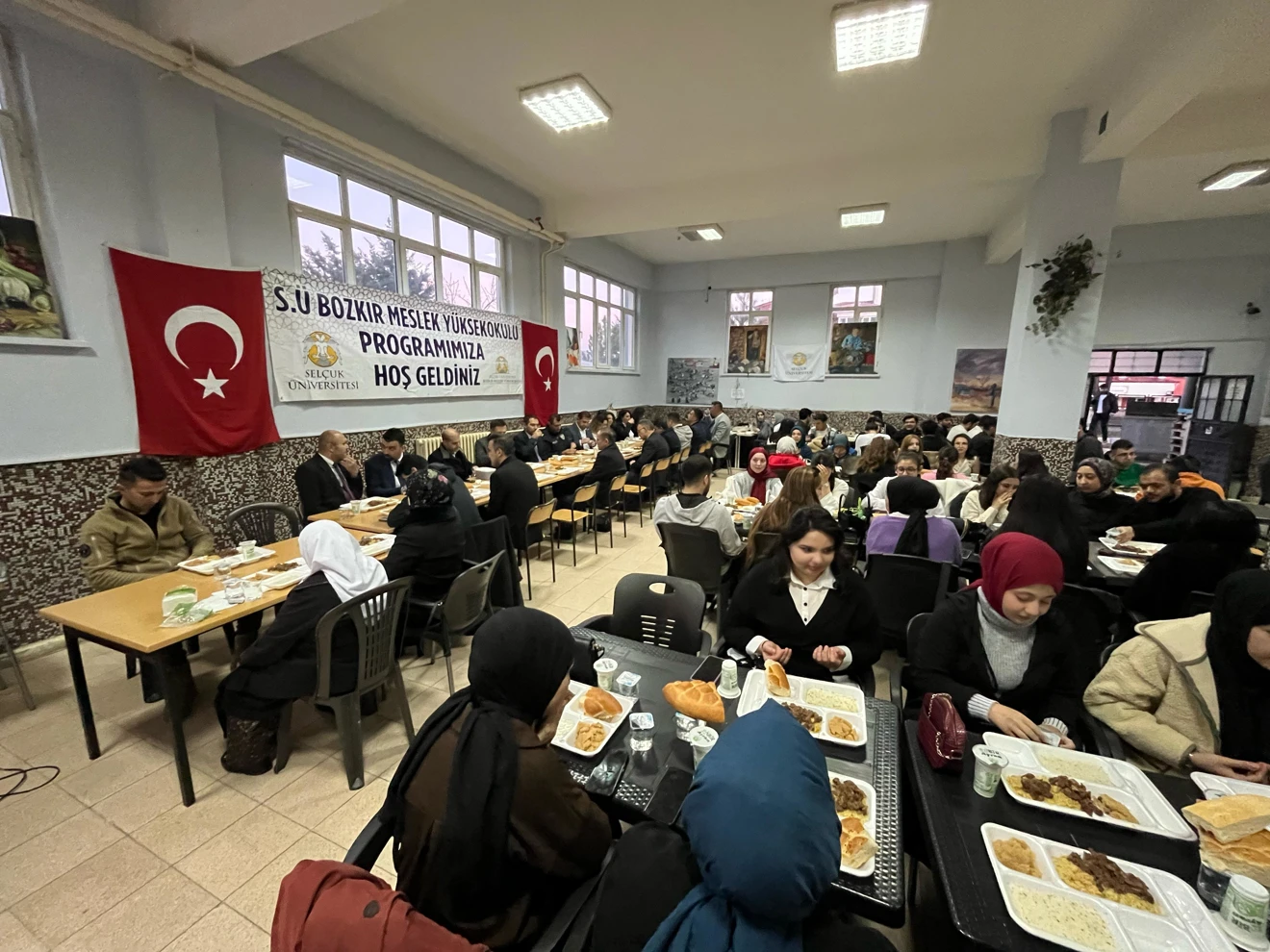 4. Geleneksel Öğrencilerimiz ile İftar Programımızı Gerçekleştirdik